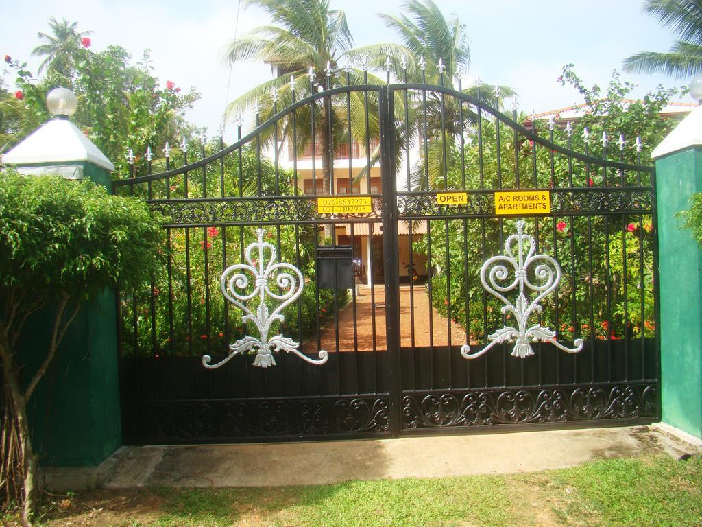 Bentota Homes エクステリア 写真