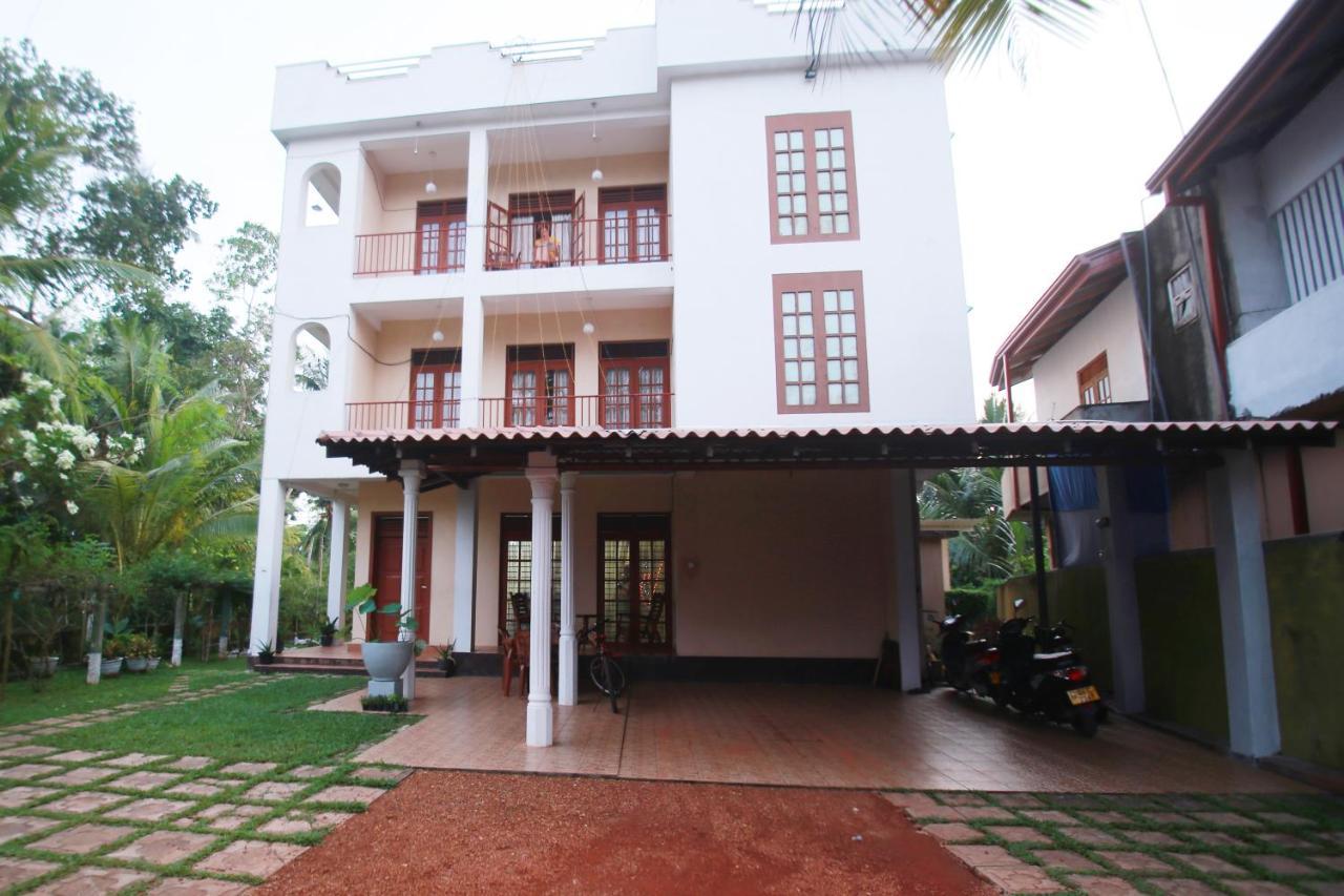 Bentota Homes エクステリア 写真